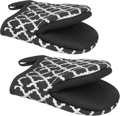 1 Pair Short Oven Mitts - Silicone Kitchen Oven Gloves High Heat Resistant 500℉, Mini Oven Mits with Non-Slip Grip Surfaces and Hanging Loop for BBQ, Baking, Cooking and Grilling (Black)