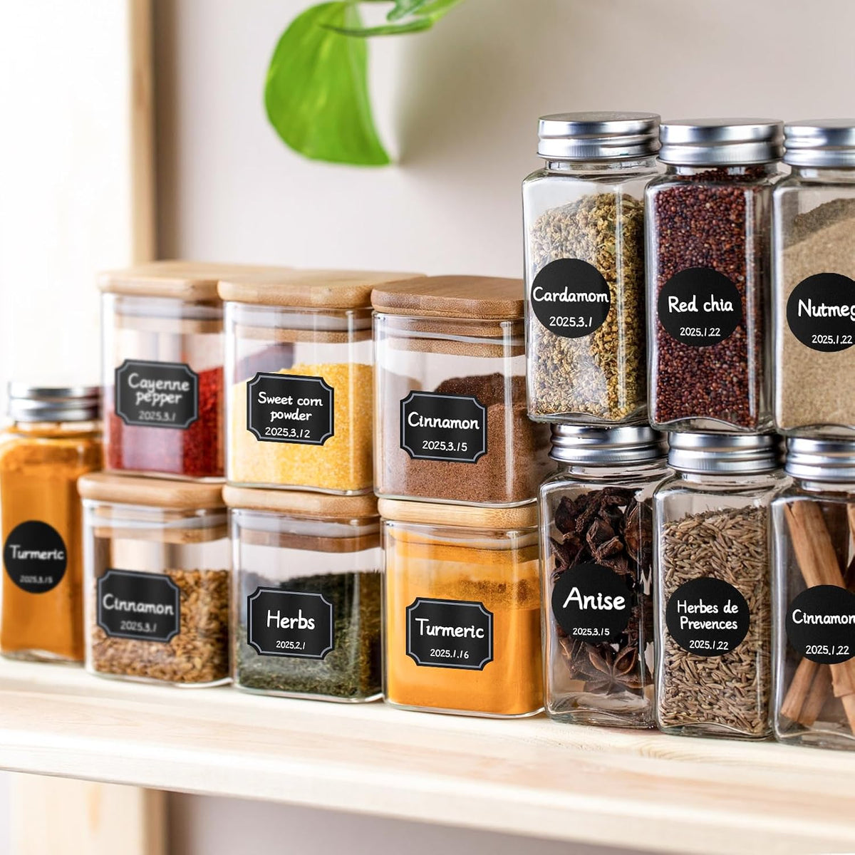 Segarty Food Label Stickers, 300 Pcs Blank Expiration Date Stickers to Write On, with 1 Black Pen, Waterproof Removable Freezer Labels for Glass Spice Jars, Canister, Food Container