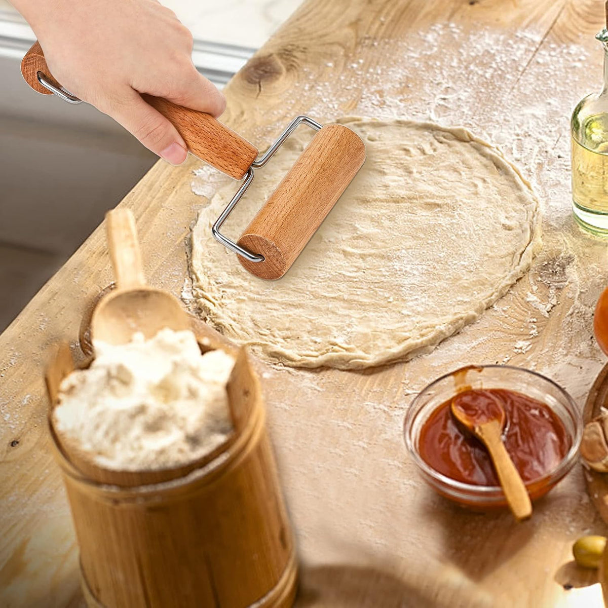 Hiceeden Set of 2 Pizza Dough Roller & Dough Docker, Stainless Steel Dough Hole Maker Puncher Wooden Rolling Pin for Pizza, Cookie, Pie, Pastry, Bread, Crust