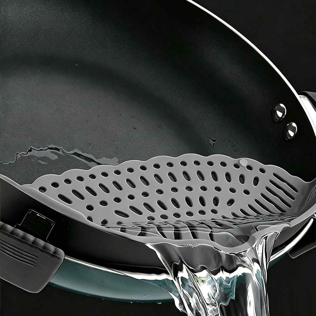 Blue Silicone Clip On Strainer, Universal Pot Colander for Draining Pasta, Vegetables and Kitchen Cooking