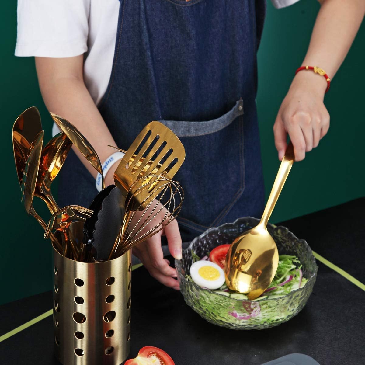 Gold Ladle, Berglander Stainless Steel Kitchen Ladle With Titainium Gold Plating, Soup Ladle, Cooking Ladle, Metal Soup Spoon For Cooking, Dishwasher Safe, Easy to Clean