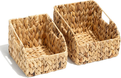 Set of 2 Wicker Basket with Built-in Handles Hand-Woven Natural Water Hyacinth Pantry Baskets for Organizing Storage Baskets for Office Bathroom Kitchen Living Room Dining Room