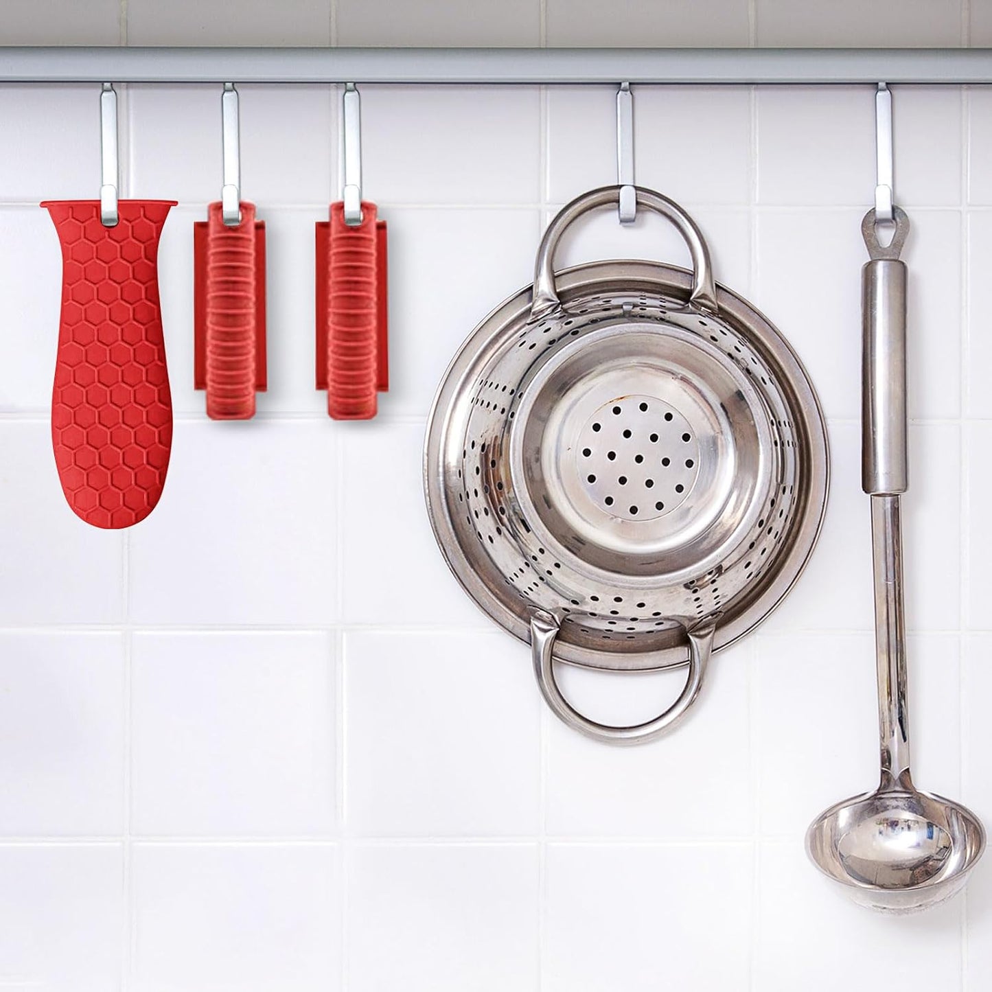 3 Piece Silicone Cast Iron Handle Cover with Pot Handle Covers Set，Cast Iron Handles Sleeve (Black-Small)