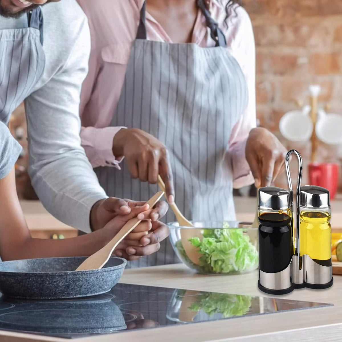 Salt and Pepper shakers, Oil and Vinegar Dispenser Set with Stainless Steel Holder (Salt & Pepper + Oil & Vinegar)