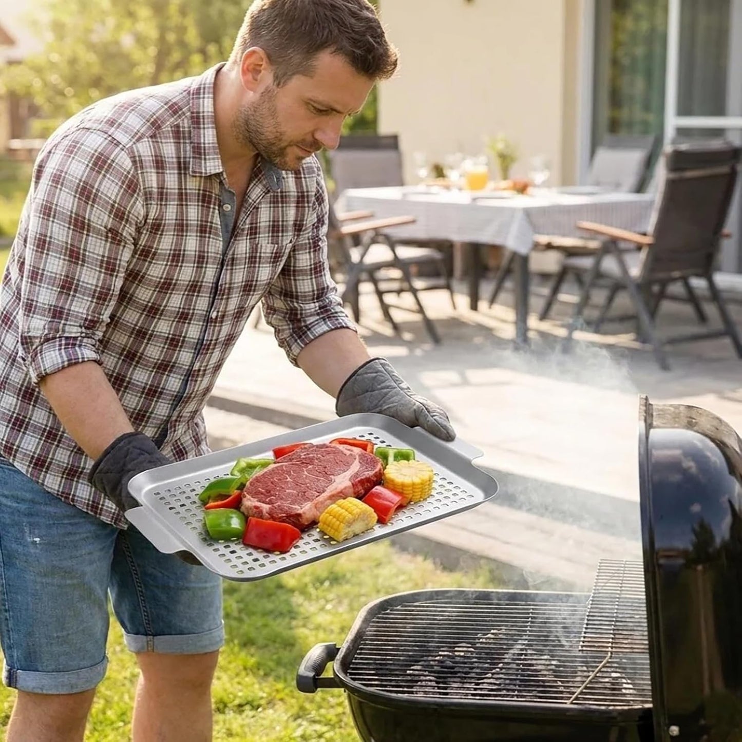 Grill Topper Grilling pans Set of 2, Non-Stick Barbecue Trays, 17" x10" and 13.3"x7.4" Durable Grill Pans with Holes, Metal Topper Baskets for Barbecue & Smoked Meat, Vegetables & Seafood