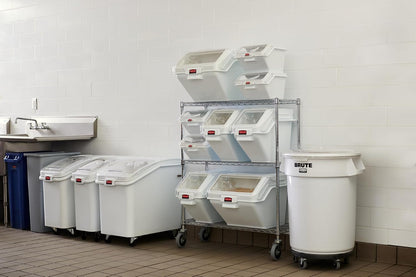 Rubbermaid Commercial Products ProSave Shelf-Storage Ingredient Bin With Scoop, 600-Cup capacity, Plastic, White, Sliding Lid, Container with Wheels for Kitchen/Restaurant Food Organization
