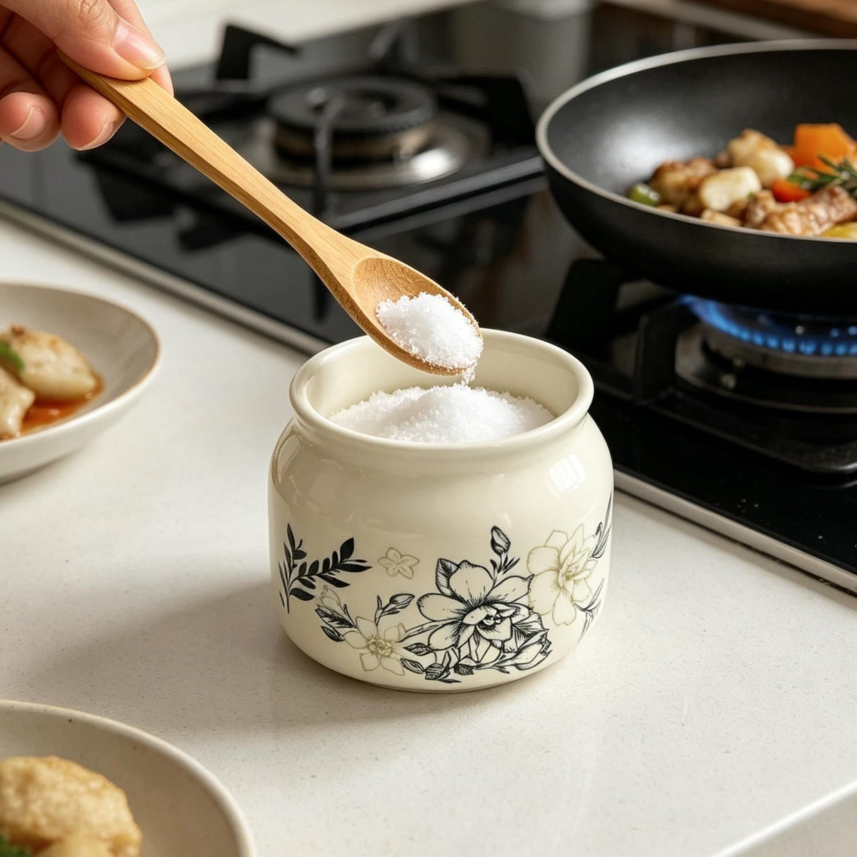 Ceramic Salt Cellar Bamboo Lid Spoon 3.5" Wide 12oz