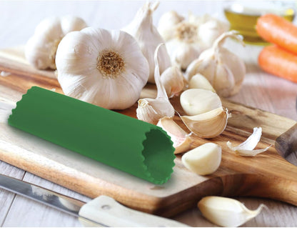 Fantes No-Peel, Self Cleaning Garlic Press, 6.25 x 1-Inches, the Italian Market Original since 1906