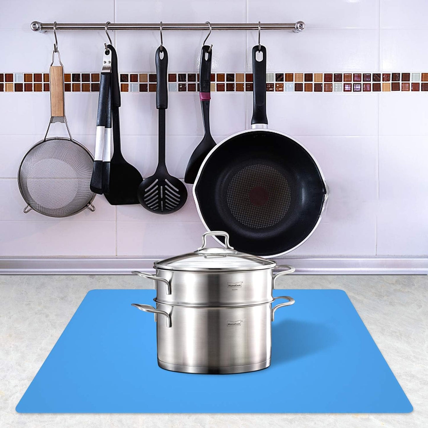 Silicone Placemats, Food-Grade Non-Slip Waterproof, Dining, Stain Resistant, Countertop Protector, Kitchen Counter Mat, Heat Resistant, Baking mat Dishwasher Safe (23.6"×15.7"-1pack, Black)