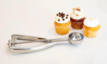 Jenaluca Jumbo Ice Cream, Cupcake & Muffin Scoop, Stainless Steel, 1/2 Cup