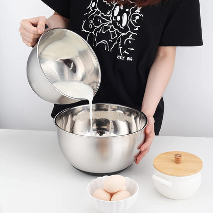 HAPPY KIT 304 Mixing Bowls with Lids Set of 2,Stainless Steel Mixing Bowl with Pour Spout, Non-slip Handle and Bottoms, 3 Grater Attachments, Measurement Marks & Lid, Size 5QT, 3QT(Red)