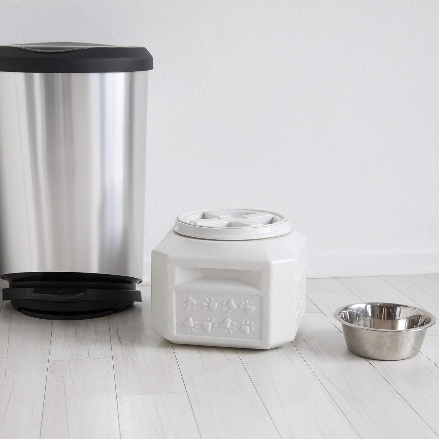 Gamma2 Vittles Vault Dog Food Storage Container with Airtight Lid, holds up to 10-15 Pounds of Dry Pet Food, Cat Kibble and Bird Feed, BPA Free, Made in USA, Without Scoop