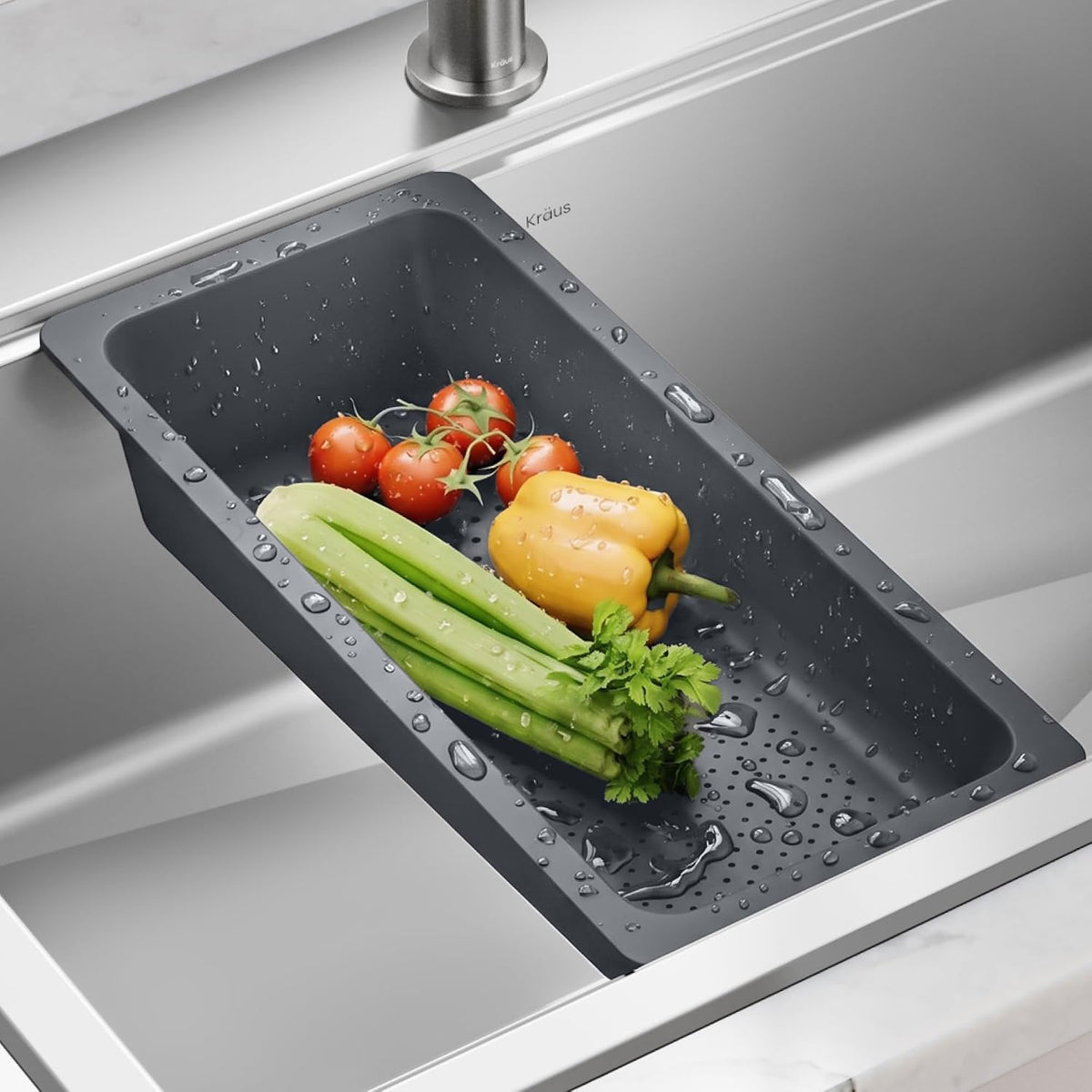 KRAUS Expandable Colander for Kitchen Sink/Over the Sink Colander, Lt Grey