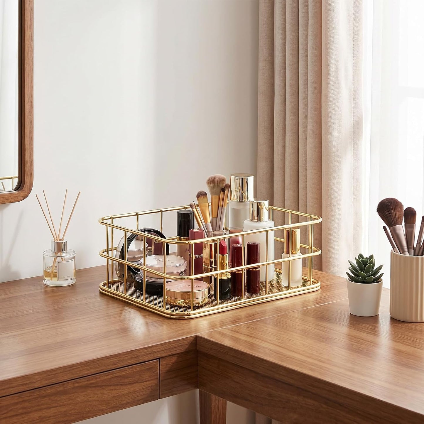 Gold Metal Wire Basket, 6.7 x 4.7 x 2.4 Inch Small Storage Basket Stackable Metal Wire Mesh Bin with Handles for Organizing, for Home Desk Pantry Bathroom Kitchen Countertop, Gold