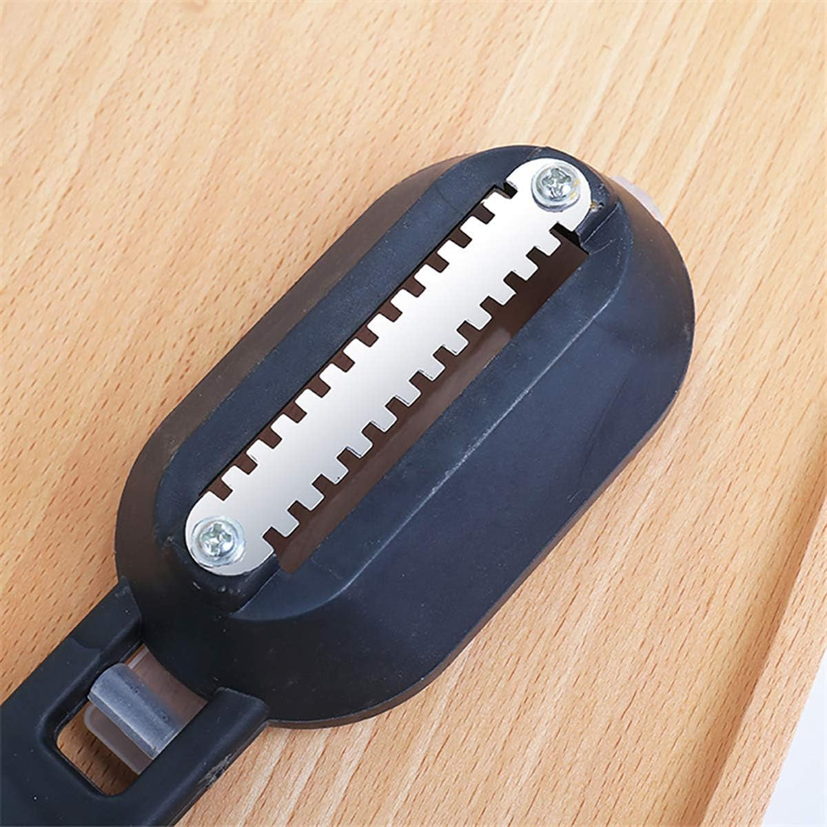 Fish Scaler with Knife, Scales Scraper with Lid Cover, 2 in 1
