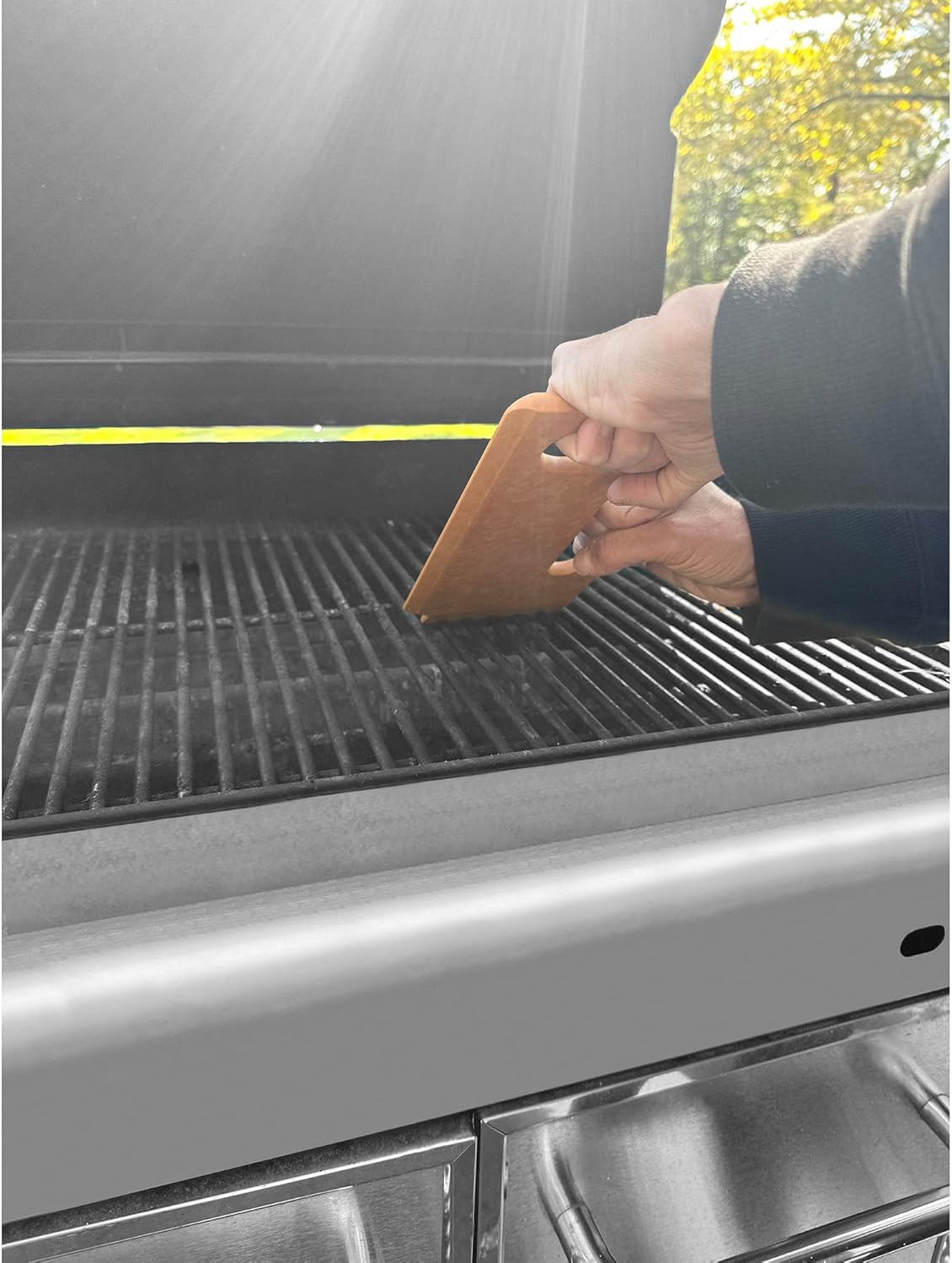 Outset Verde Wooden Grill Scraper, Small Grate Cleaner, No Grooves