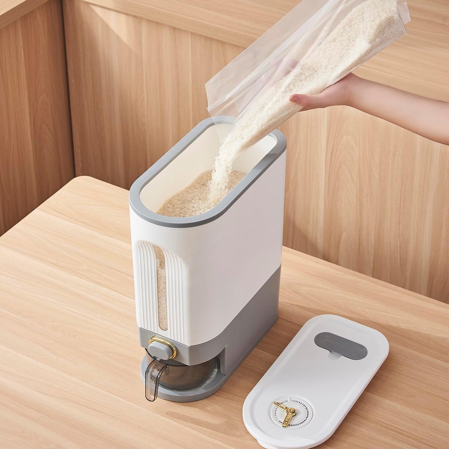 Gagee 11 Lbs Rice Dispenser, Clear | Grain Container Storage, With Lid, Measuring Cylinder, Moisture Proof, Household Cereal Dispenser Bucket