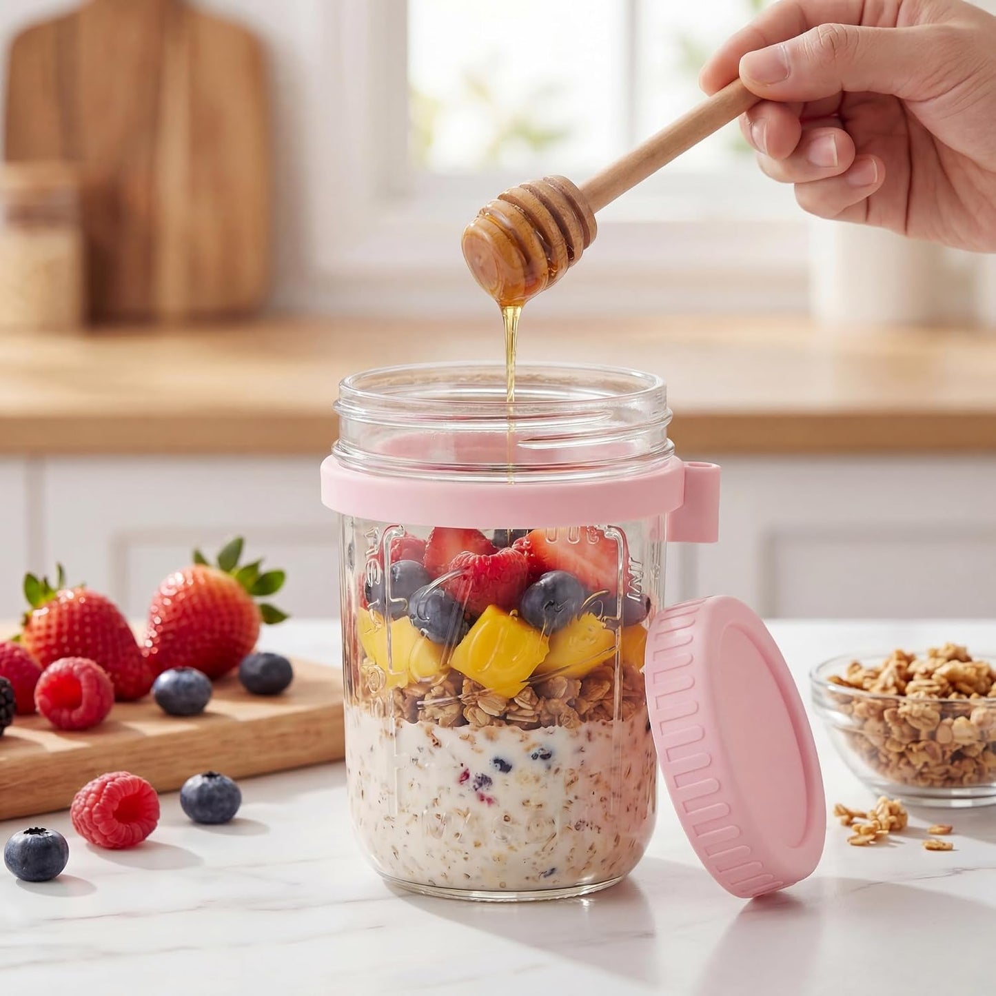 HomArtist 16oz Glass Overnight Oats Containers with Lids and Spoons, 4 Pack | Wide Mouth Glass Jars with Airtight Lids, Perfect for Chia Pudding, Yogurt, Salad & Cereal Meal Prep Storage, Food Safe