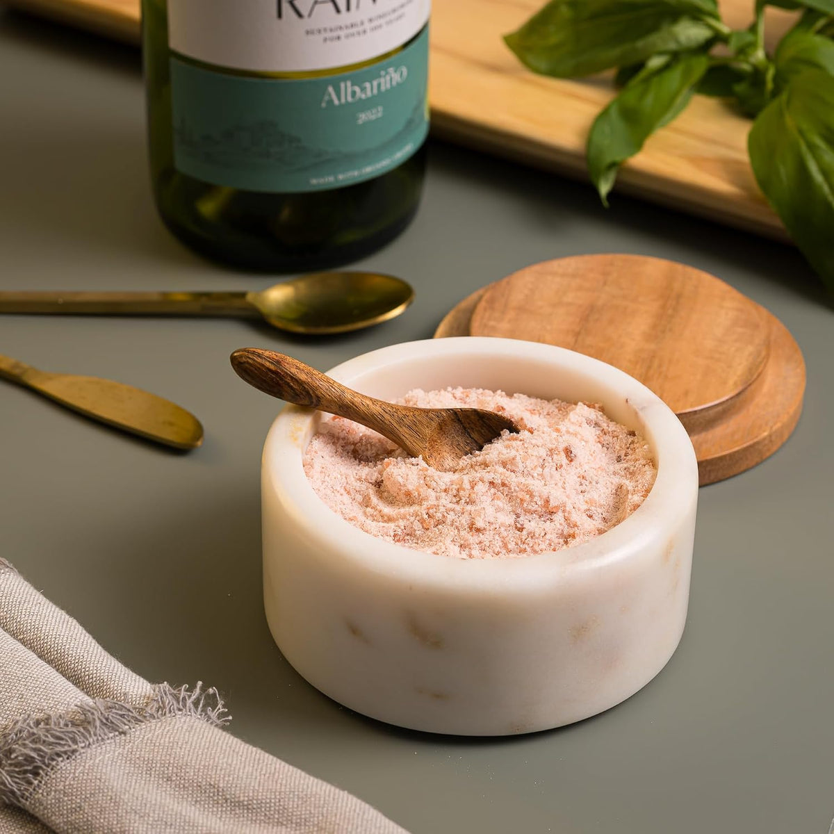 Cork & Mill Marble Salt Cellar with Acacia Wood Lid and Spoon, White