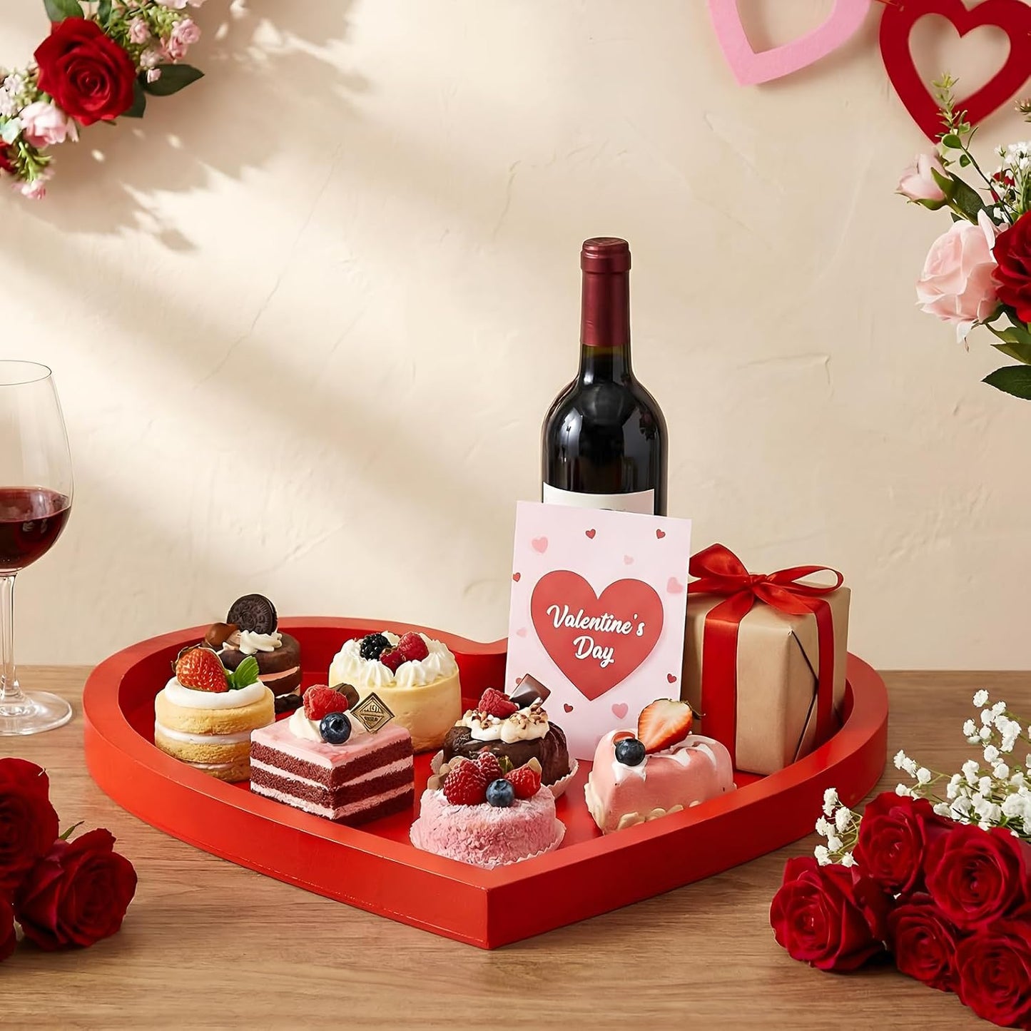 Hushee 3 Pcs Valentine's Day Wooden Serving Tray Heart Shaped Plate Wood Serving Dish Tray and Platter for Valentines Day Table Decoration Home Office Food Display, 3 Sizes(Heart, Red, Pink, White)