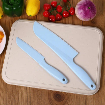 4 Pack Lettuce Knife 11/8.5 inch Nylon Knifes Plastic Lettuce Knife to Prevent Browning Dishwasher Safe Kitchen Utensils for Vegetables Fruits Bread Cake and Salad (S/L Blue and Green)