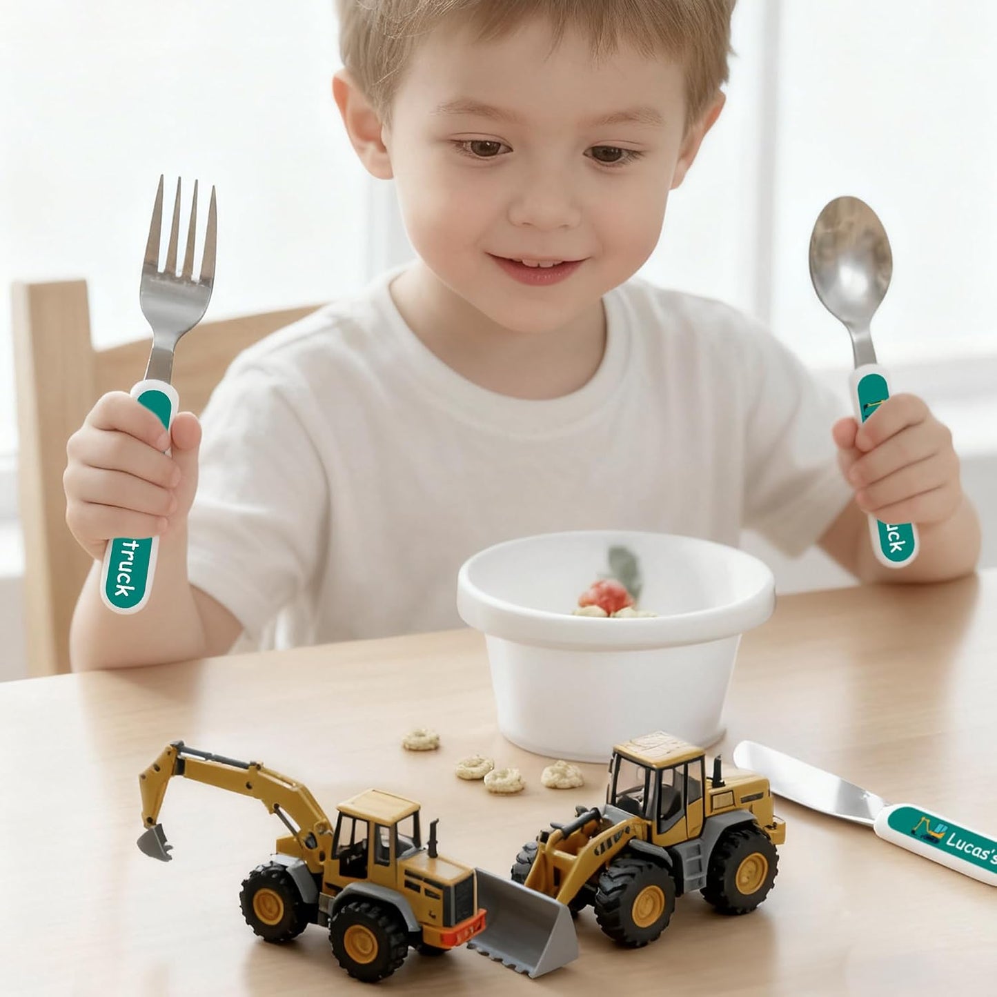 Personalized Stainless Steel Kids Utensils Set Custom Name on Kids Forks Knife and Spoons for 3 Pcs Kid Cutlery Set with Case (Truck)