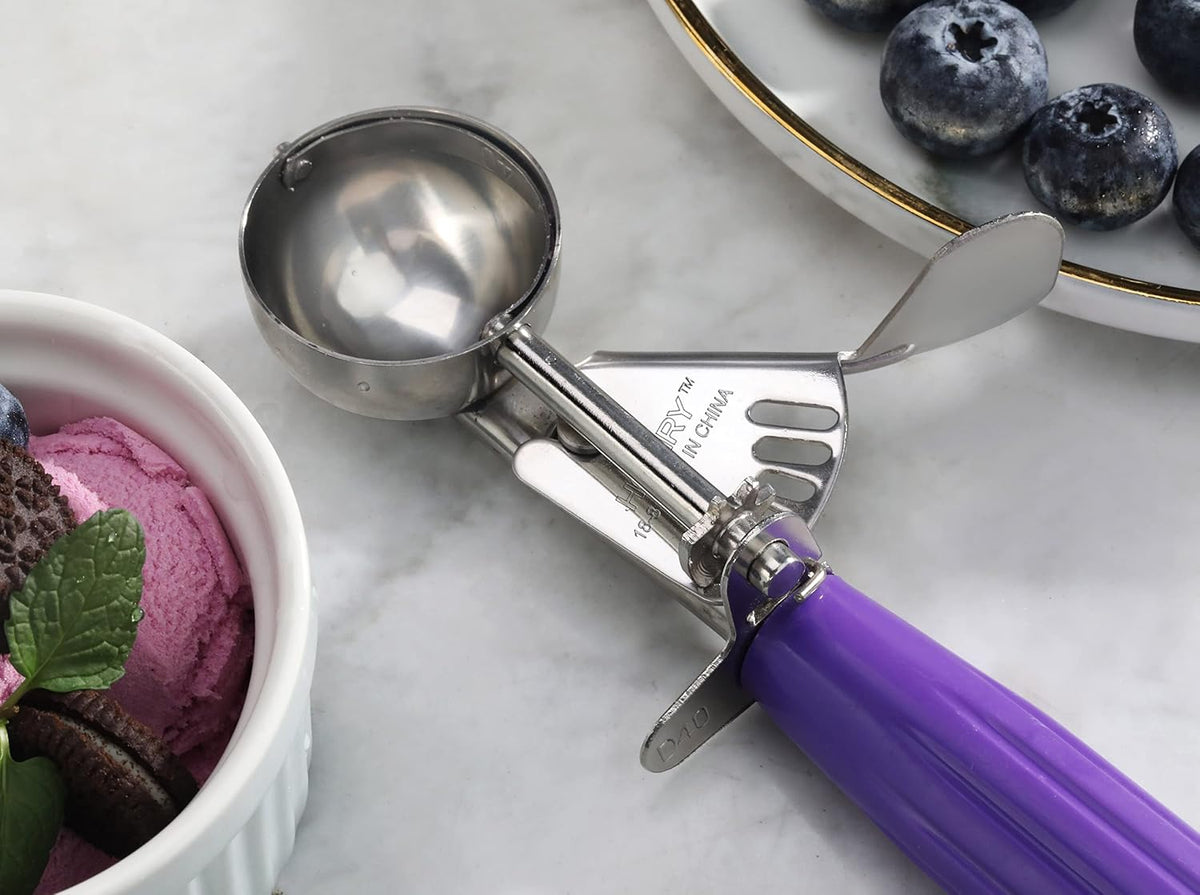 New Star Foodservice 537744 Food Disher/Ice Cream Scoop, 0.875 oz, Size 40