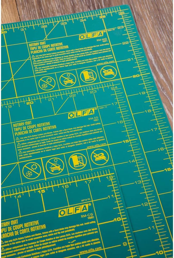 OLFA Gridded Cutting Mat 12"X18"