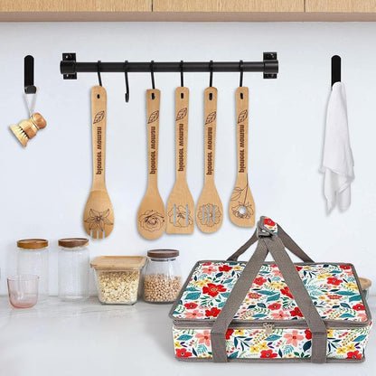 Pioneer Woman Style Insulated Casserole Carrier for Hot or Cold Food, Fits 9x13 Baking Dish,Floral Thermal Lasagna Lugger Tote with Oven Mitts and Pot Holders Set,Gift for Women, Mother's Day.3 PCS