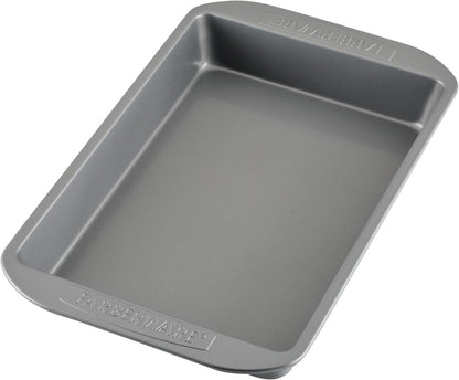 Farberware Nonstick Bakeware Rectangular Cake Pan with Lid, Cake Pans For Baking, 9-Inch x 13-Inch, Gray