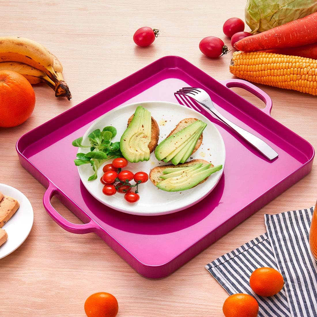 i BKGOO Foodservice Red Plastic Tray with Handle Set of 2 Large Melamine Cube Serving Platters for Parties, Table, Kitchen Size(12.5"x12.5"x1")