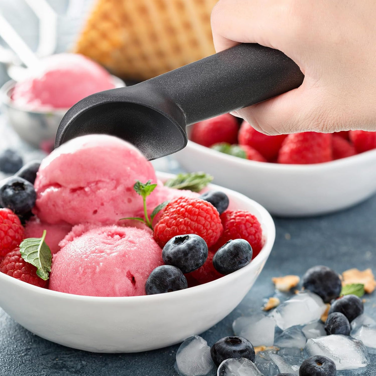 Suclain 3 Pack Ice Cream Scoops 7 Inch Aluminum Scoop Set, Silver