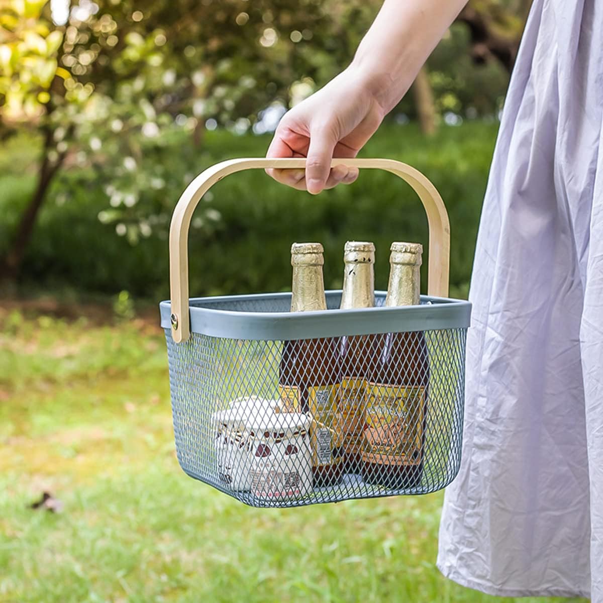 Mesh Steel Storage Organizer Basket Fruit Basket Bin with Wood Handle Ideal for Kitchen Bathroom Picnic Baskets Pantry Cabinets Storage Home Decor (White)