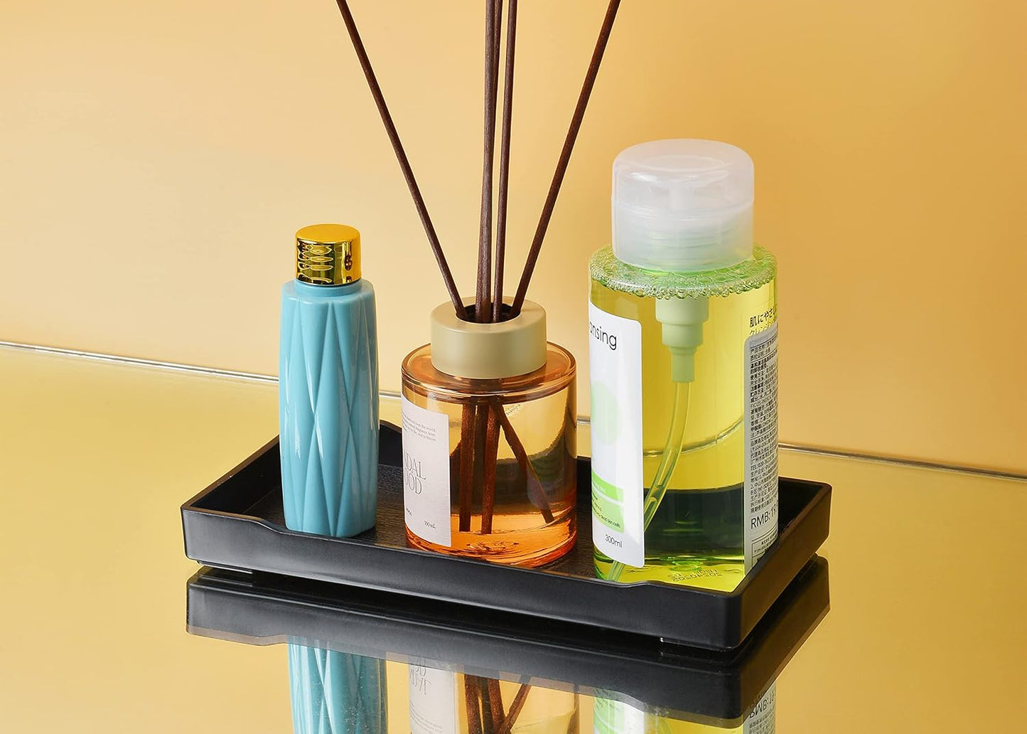 White Serving Tray (13.5 x 9.6 inch) for Serving Accessory, Elegant & Stackable Plastic Tray for Spa, Coffee, Drinks, Tea, Bar, Party, Seasoning, Perfume and Display Use.