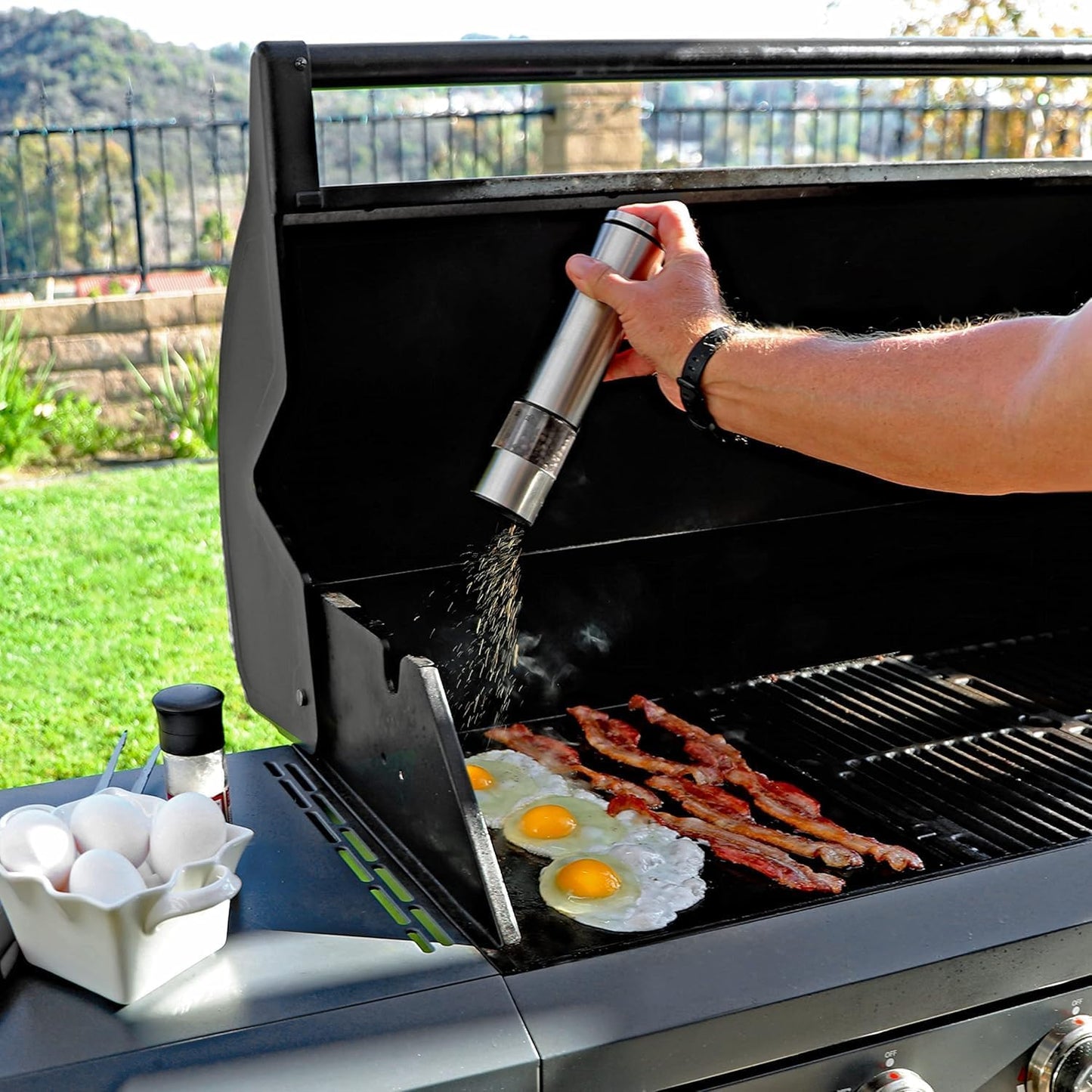 Brand-Man 4-Burner Gas Outdoor Kitchen Grill Island with Side Burner - 44,000 BTU Stainless Steel BBQ Grill Station with Storage Cabinets, Fold-out Prep Table, LPG/NG Convertible, Black