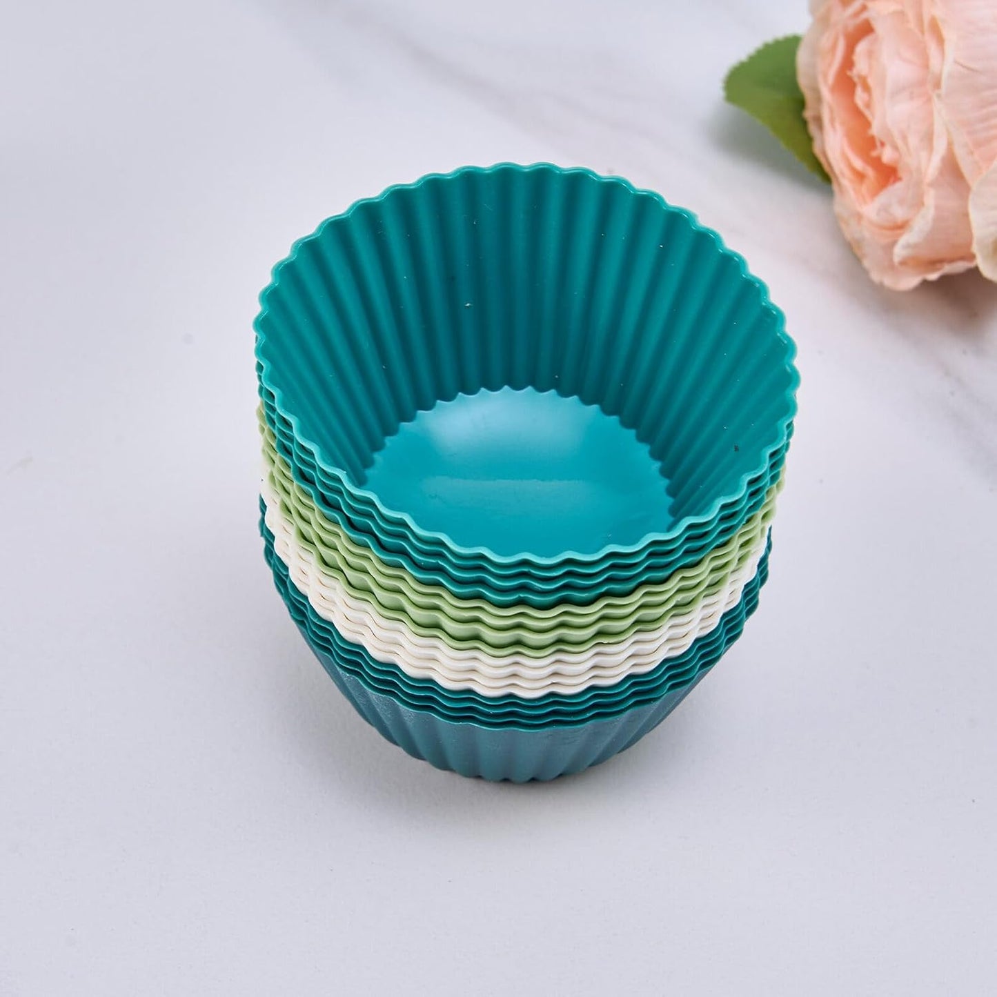 16 Pack Silicone Cupcake Liners & Baking Cups, Reusable Non-Stick Muffin Liners for Cup Cakes