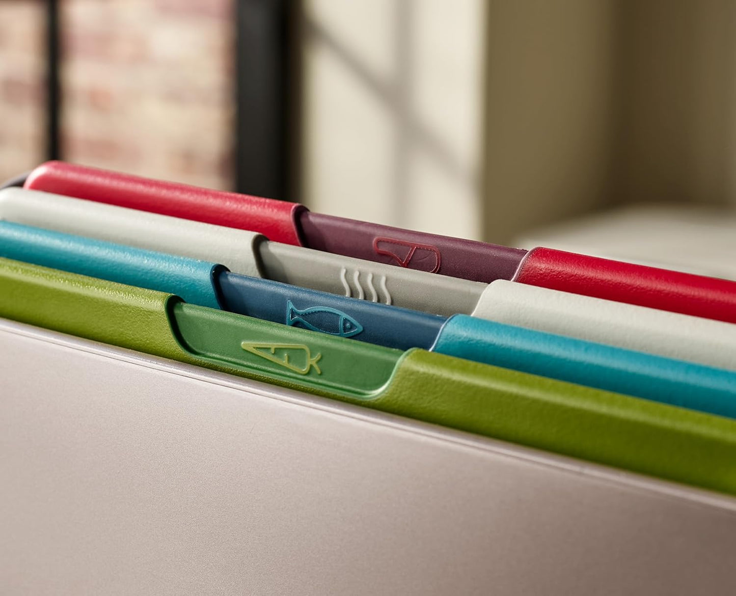 Joseph Joseph Folio Icon 8-Piece Multi Colour coded Cutting Board Set with Japanese Stainless Steel Knives, Slimline case for organized Kitchen storage, Silver