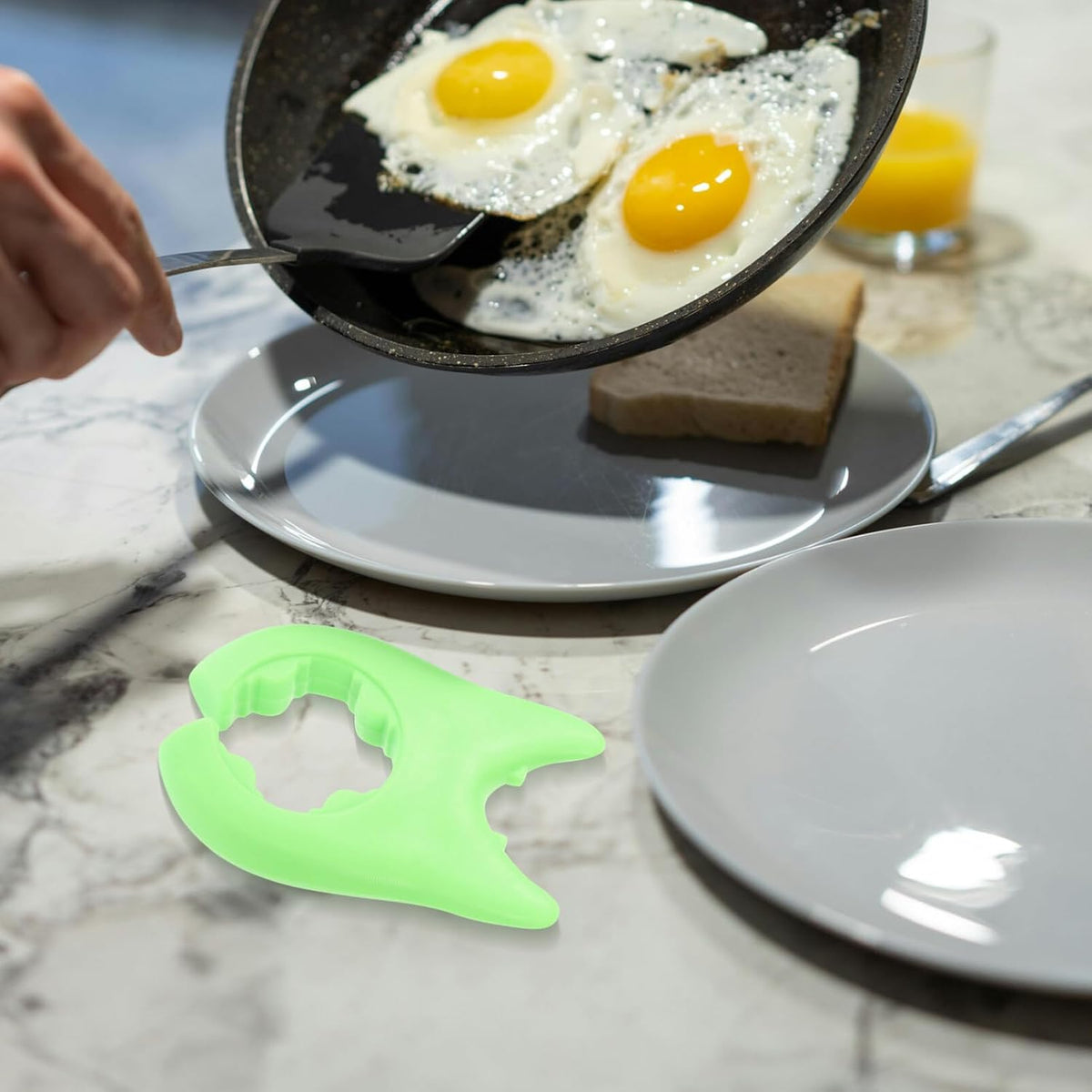 Alipis 6pcs Silicone Pot Lid Lifter Overflow Preventing Gadget for Boil over Stoppers Spilling Clip Holder for Pots Pans Easy to Use Kitchen Utensil
