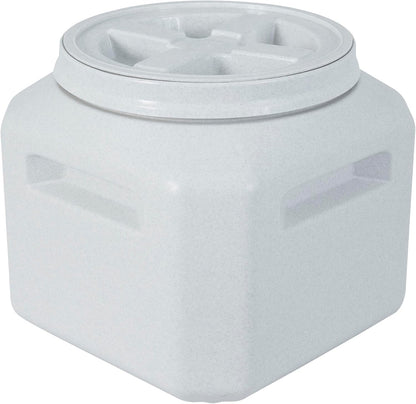 Vittles Vault Traditional Pet Food Storage Container For Dog Kibbles/Bird Seed/Oatmeal/Rice/Flour/Cereal, BPA Free Plastic, Sealed Airtight For Cat Food, Up To 50 lb, Made in USA, With Scoop, Gray