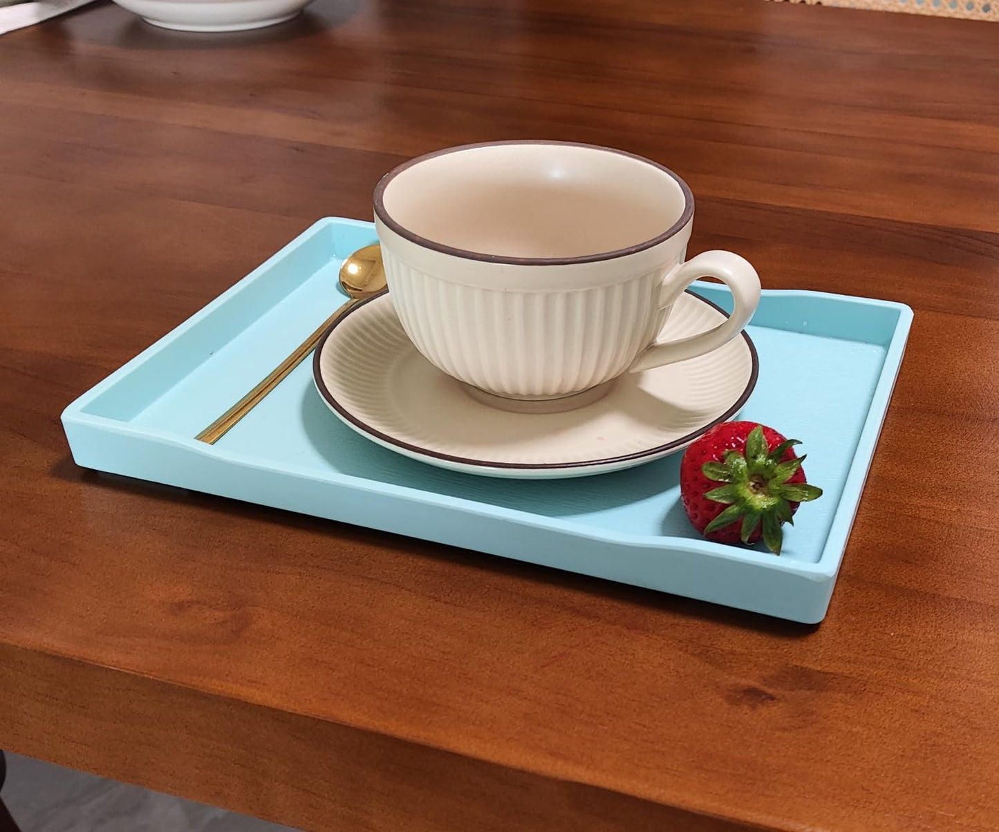 White Serving Tray (13.5 x 9.6 inch) for Serving Accessory, Elegant & Stackable Plastic Tray for Spa, Coffee, Drinks, Tea, Bar, Party, Seasoning, Perfume and Display Use.