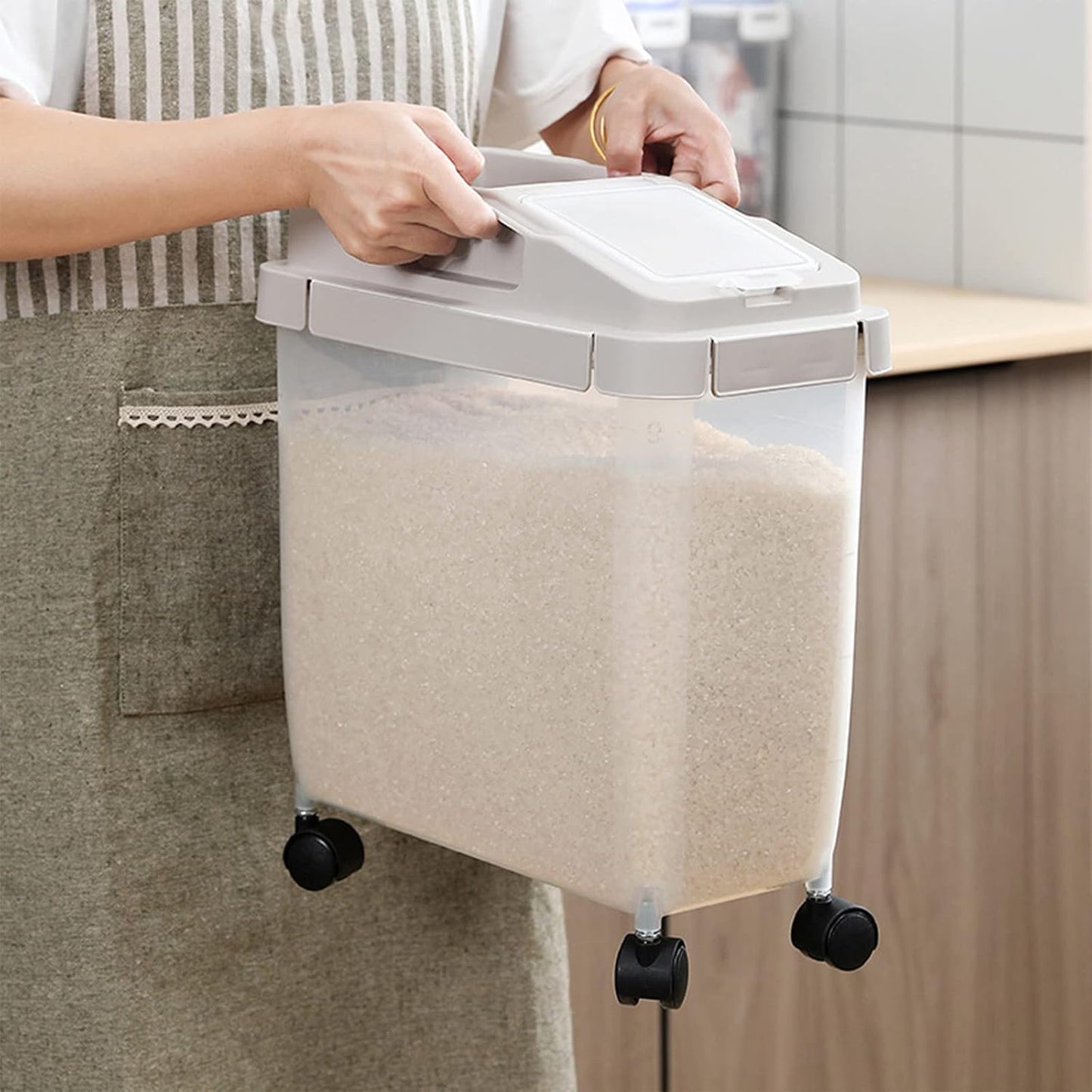 Large Capacity Food Storage Containers with 1 Measuring Cup and 4 Wheels, 20Lb Rice Container, Airtight Dry Storage Bins With Lids for Rice, Cereal, Flour, BPA Free Plastic Sealed Holder Bin Dispenser