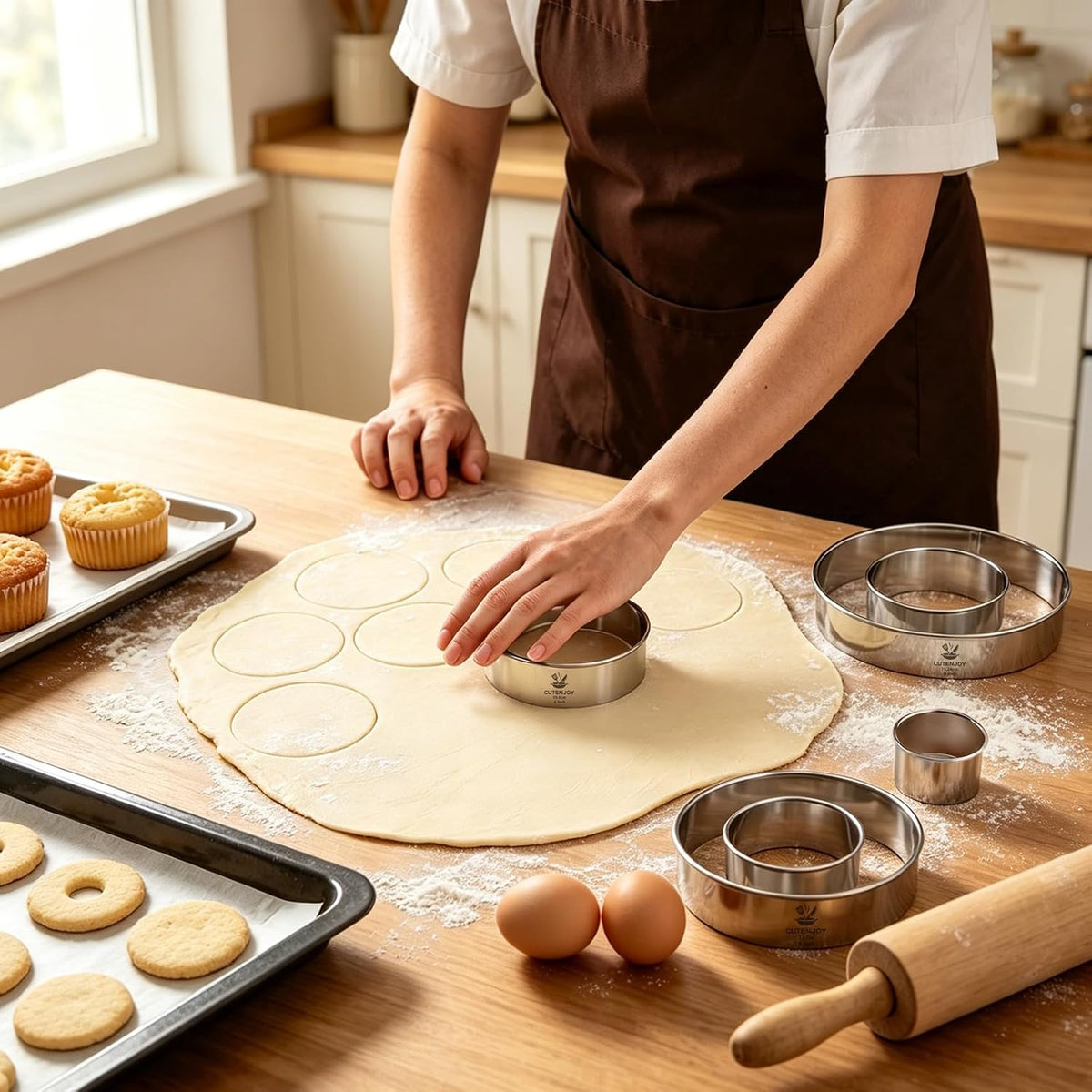Bench Scraper with 6-Piece Round Cookie Cutters Set, Stainless Steel