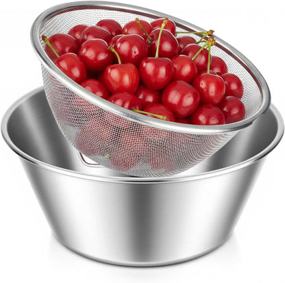 Mini Colanders Stainless Steel Food Colander Mini Strainer with Bowl Colanders Bowl Rice Strainer for Kitchen Colander Set for Pasta Straining Fruit Washing Vegetable (5.51 x 2.36 Inches Silver)