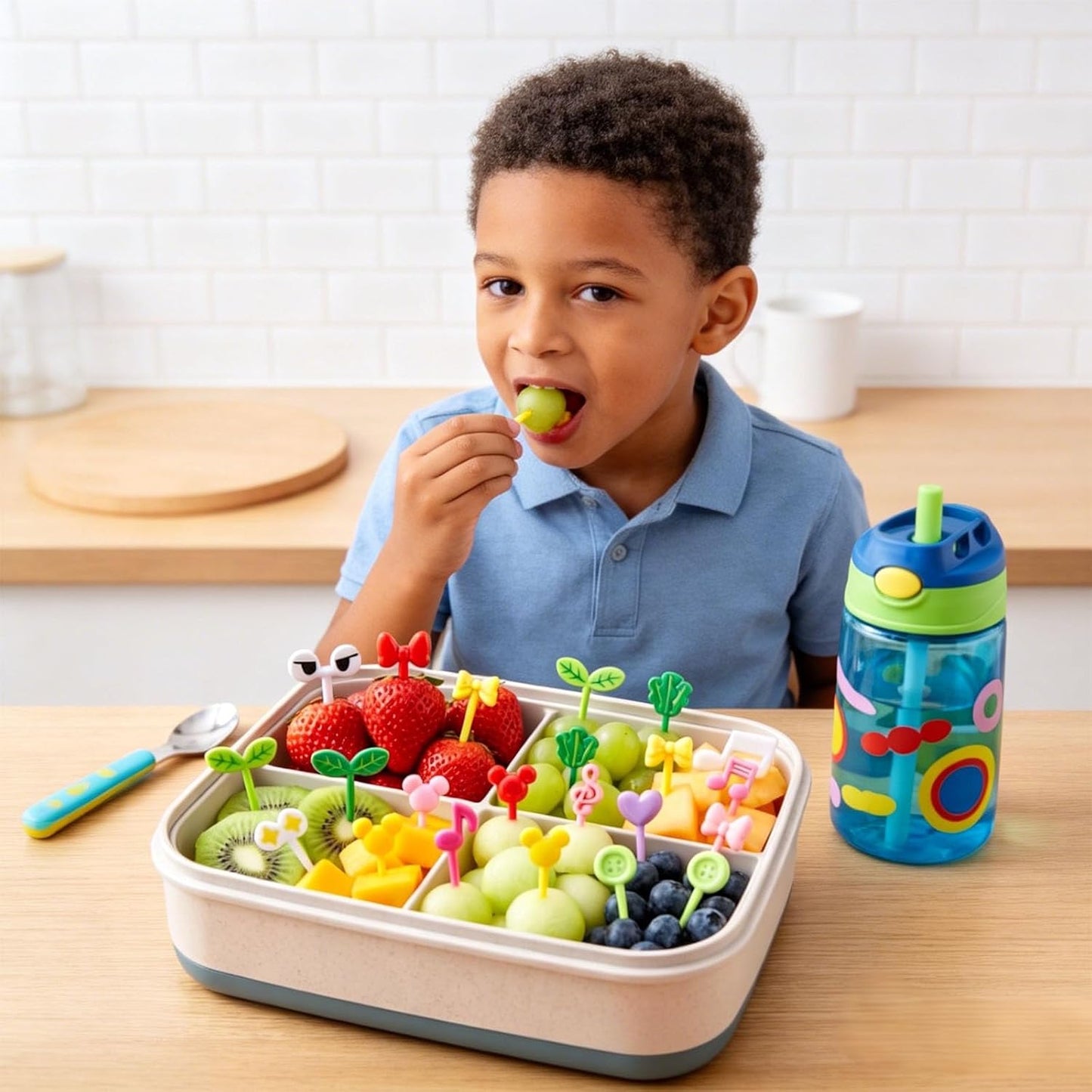 143 Pcs Bento Box accessories Ketchup Squeeze Bottles Kids Lunch Accessories Reusable Food Picks Mini Sauce Bottles And Animal Fruit Food Toothpicks for Camping Office Lunch Box Accessories