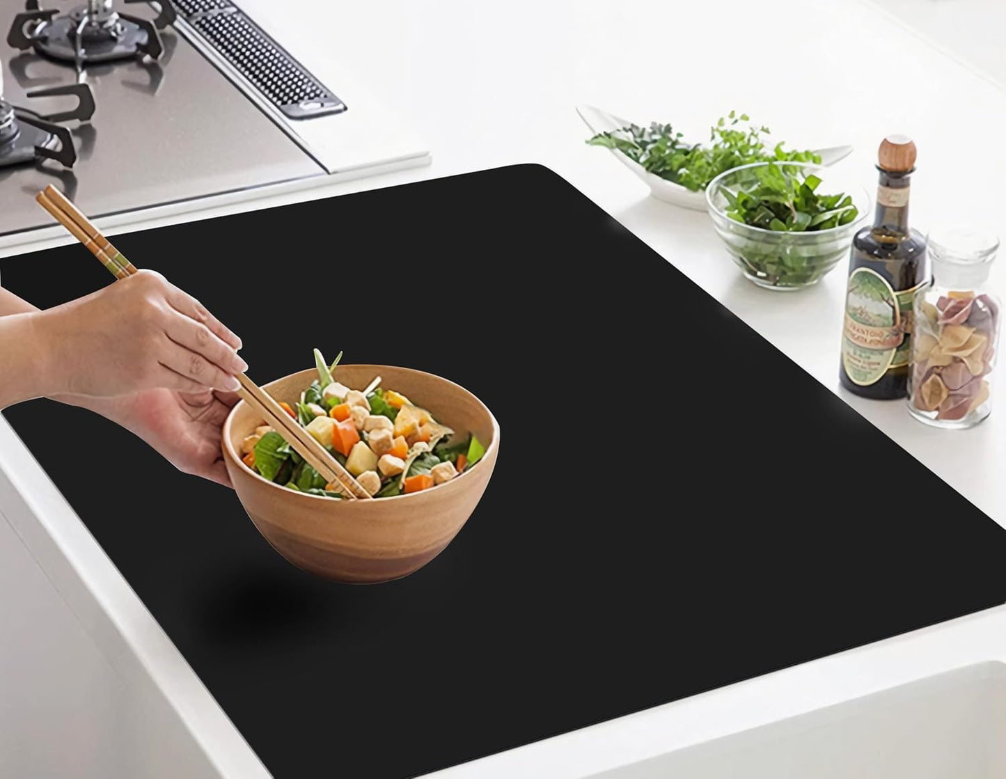 Silicone Placemats, Food-Grade Non-Slip Waterproof, Dining, Stain Resistant, Countertop Protector, Kitchen Counter Mat, Heat Resistant, Baking mat Dishwasher Safe (23.6"×15.7"-1pack, Black)