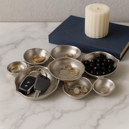9 Cluster Decorative Bowls Bright Gold Brass Snack Tray Bowl Chip & Dip Serving Piece Strong Brass Centerpiece Beautiful Room Accent & Entertaining Parties Home Decor Wedding Gifts 22 Inch Decorative