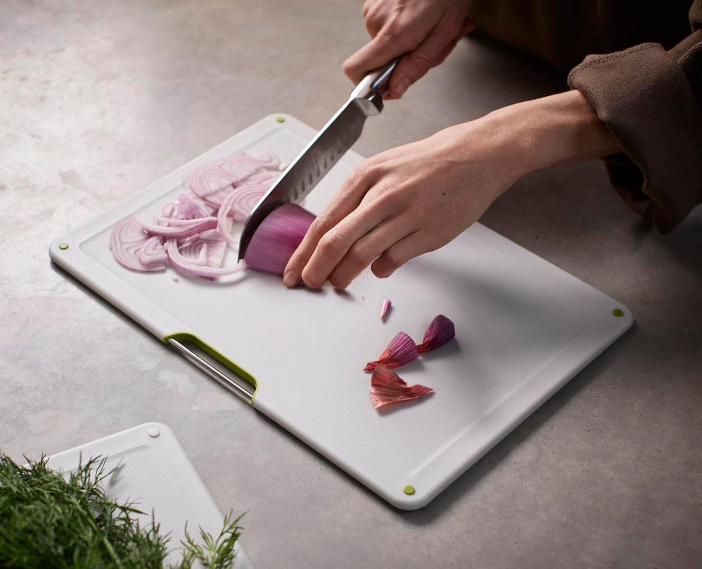 Joseph Joseph Folio 4-Piece Colour coded Cutting Board Set, Stainless Steel Slimline case for organized Kitchen storage, Black