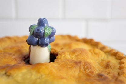 Fox Run Blueberry Pie Vent, Pie Bird for Baking