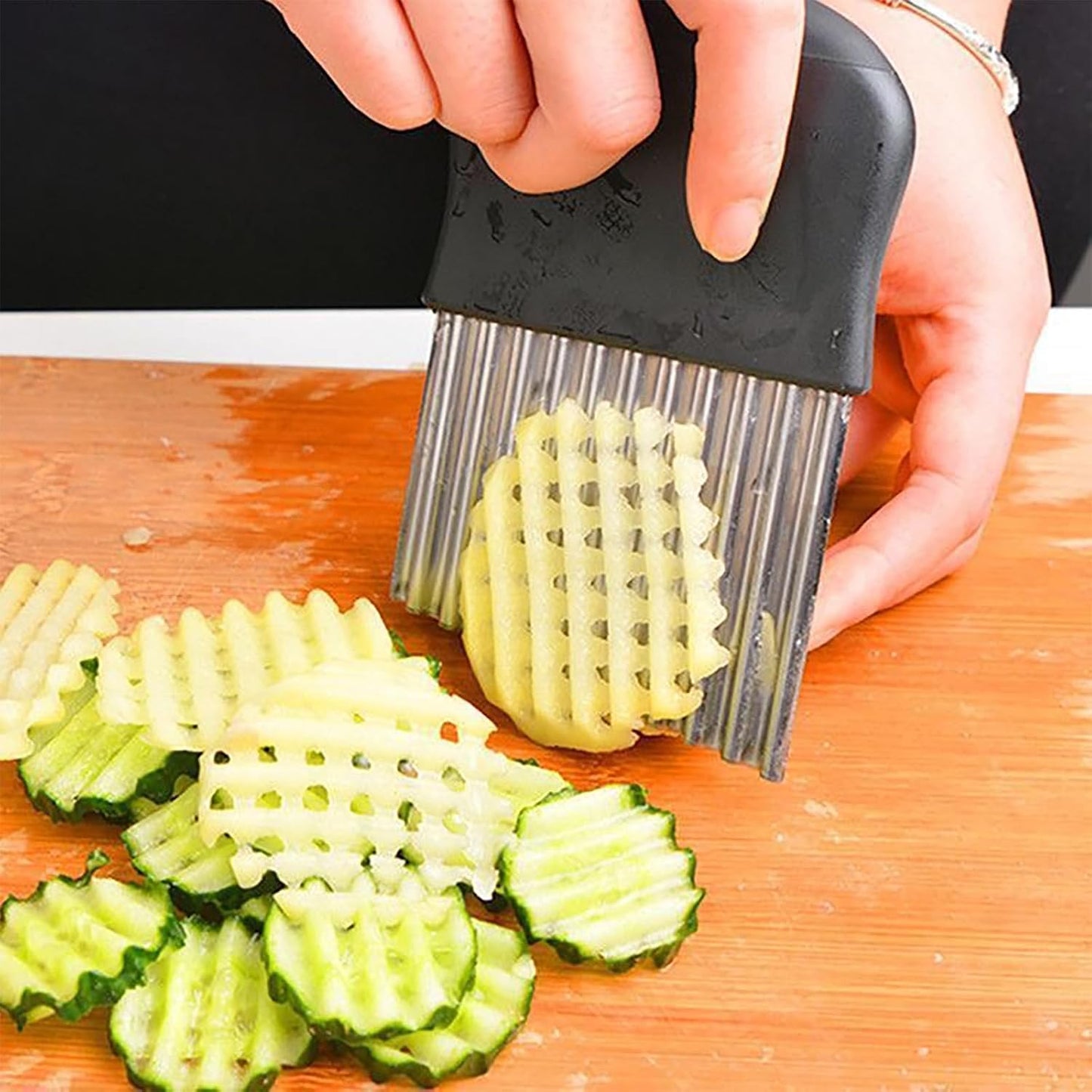 2 Pack Crinkle Cutter & 2-in-1 Vegetable Peeler Set – Stainless Steel French Fry Cutter, Wavy Potato Chopper, Julienne & Straight Peeler for Carrot, Cucumber, Fruit, Veggie Prep