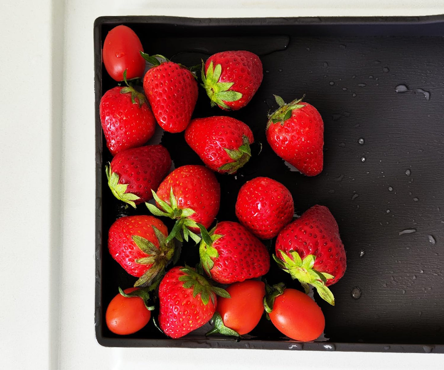 White Serving Tray (13.5 x 9.6 inch) for Serving Accessory, Elegant & Stackable Plastic Tray for Spa, Coffee, Drinks, Tea, Bar, Party, Seasoning, Perfume and Display Use.